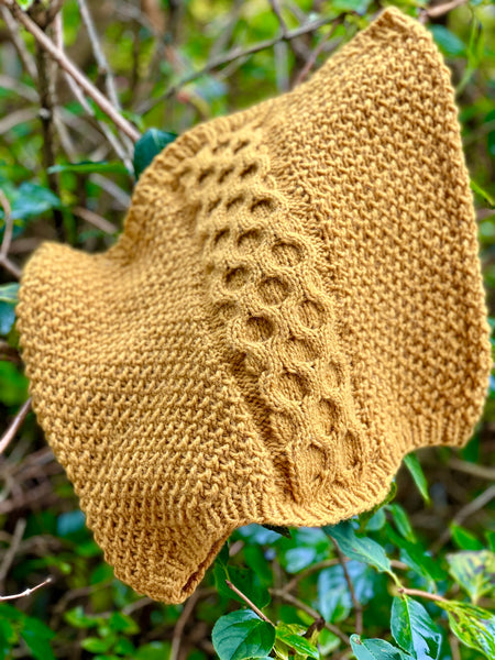 Bee Mine Cowl Free Pattern