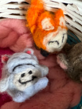 Load image into Gallery viewer, Elsie’s Animals