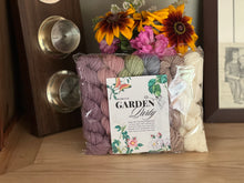 Load image into Gallery viewer, Garden Tea Party Box