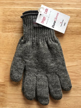 Load image into Gallery viewer, Duragloves and Durasocks Machine Knit Wool Gloves and Socks